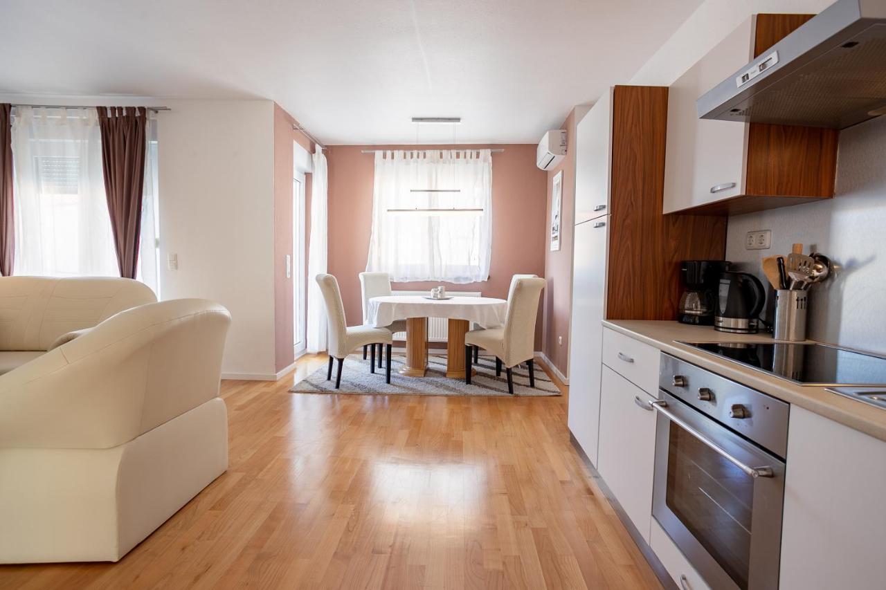 Apartman Aqua Ποντστράνα Εξωτερικό φωτογραφία